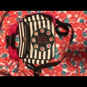 Betsey Johnson Phone Purse (WORKS)